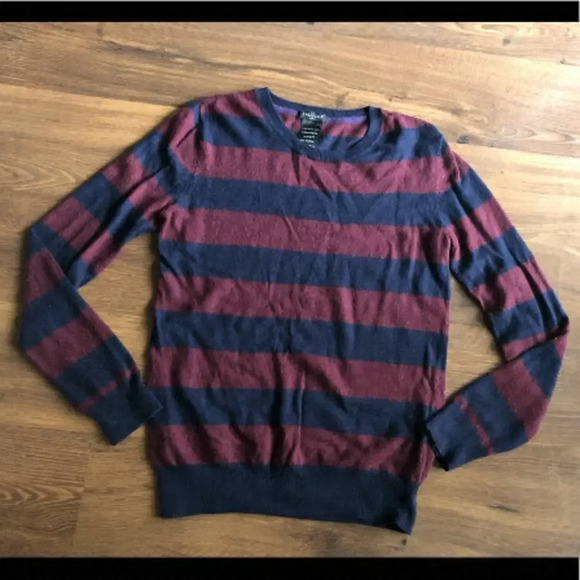 Aritzia Sweaters - Aritzia Talulah Stripped cashmere Sweater